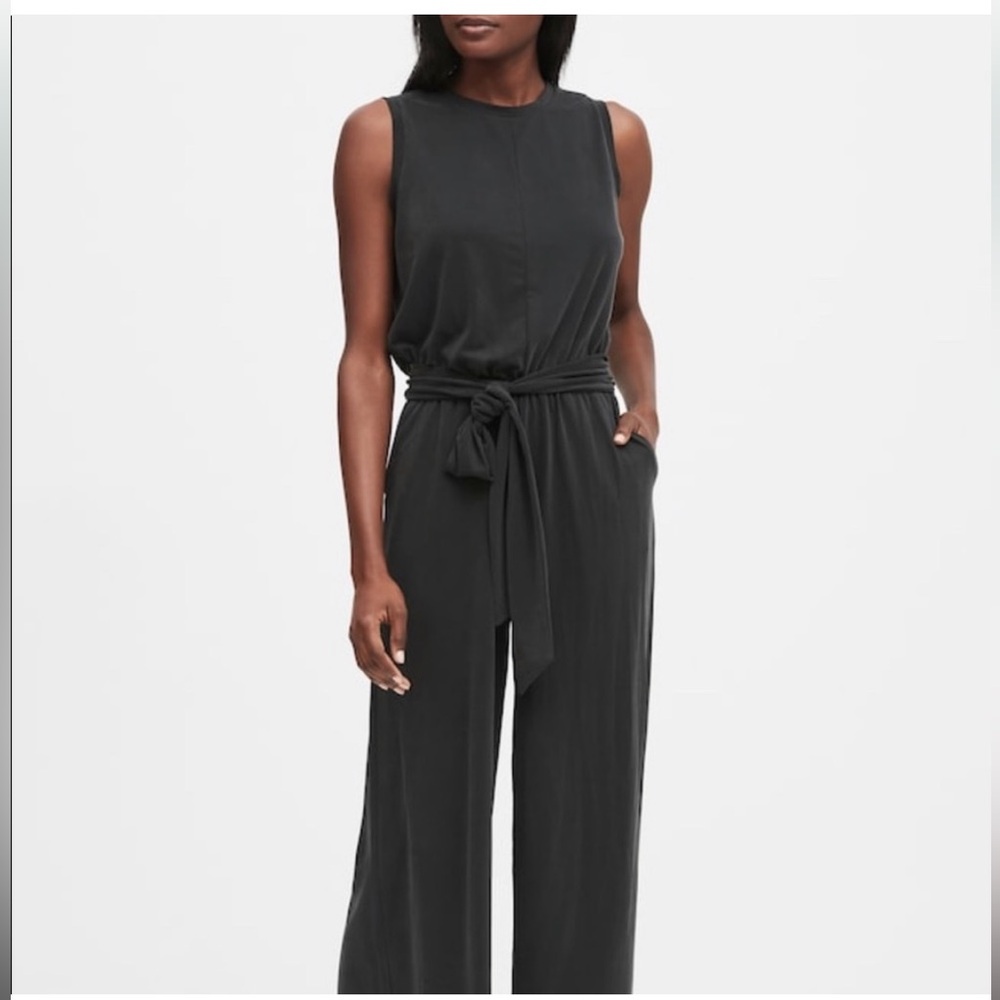 BANANA REPUBLIC Sandwash Modal cropped jumpsuit Size 10 Green - Picture 2 of 16